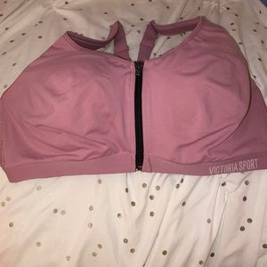 Worn once VS sport bra very comfortable